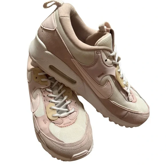 Nike Women's Air Max 90 Futura Low-Top Sneakers in Blush Pink and Cream - Picture 4 of 11